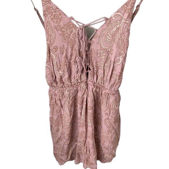 Tobi Sexy Back Paisley Print Mini Dress in Size Small - Picture 7 of 11